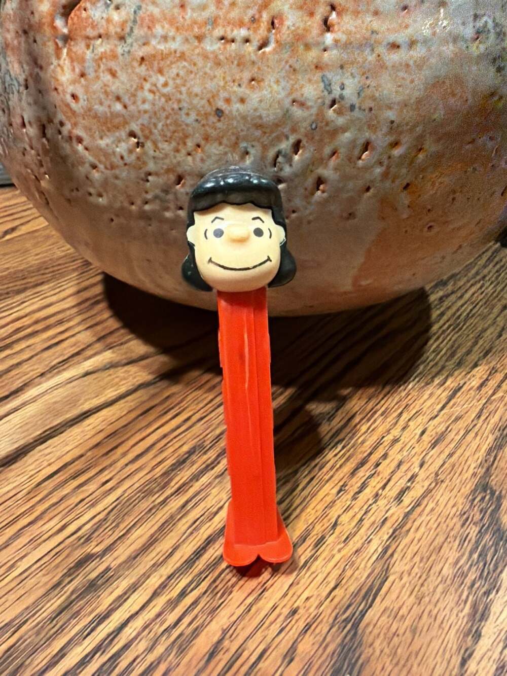 1952-1966 Vintage Lucy Van Pelt Peanuts PEZ Candy Dispenser w/ Red Stem & Feet